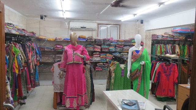 Shriya Fashions in Adyar, Chennai | 5 people Reviewed - AskLaila