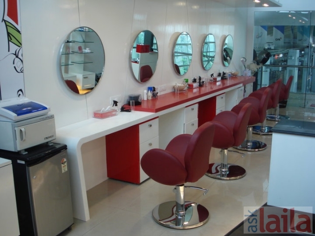 Julie's Beauty Parlour in HSR Layout, Bangalore  3 people 